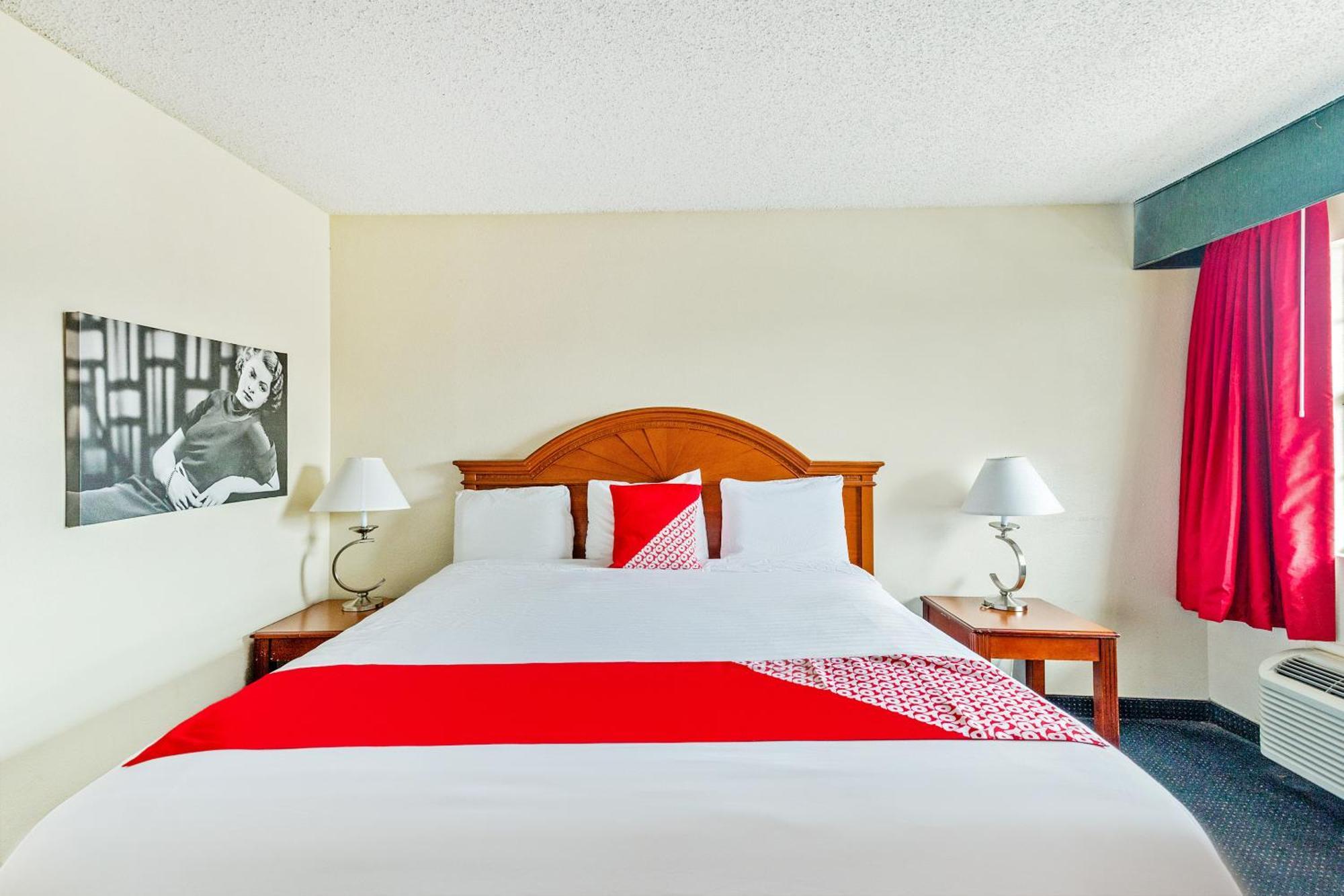 Oyo Hotel San Antonio Lackland Near Seaworld المظهر الخارجي الصورة