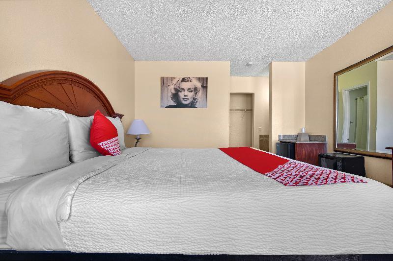 Oyo Hotel San Antonio Lackland Near Seaworld المظهر الخارجي الصورة